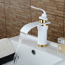 Personalized Bathroom Sink Faucet White Painting Finish Single Handle